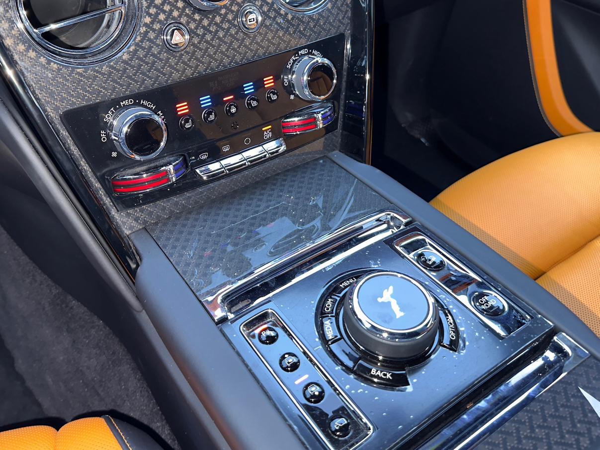 Rolls-Royce Cullinan 2024 thumb 11