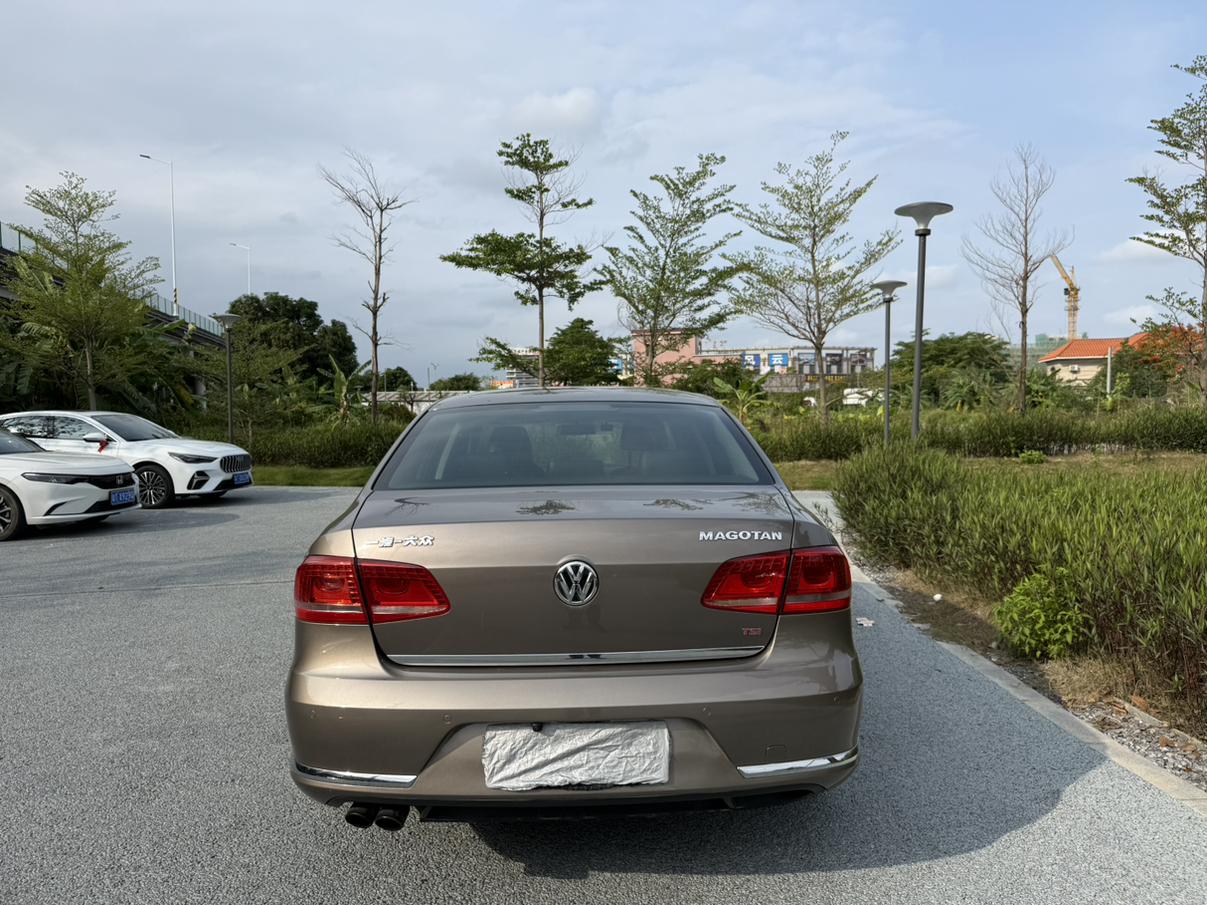 Volkswagen Magotan 2013 thumb 3