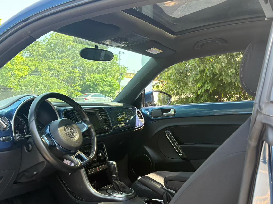 Volkswagen Beetle 2018 thumb 6