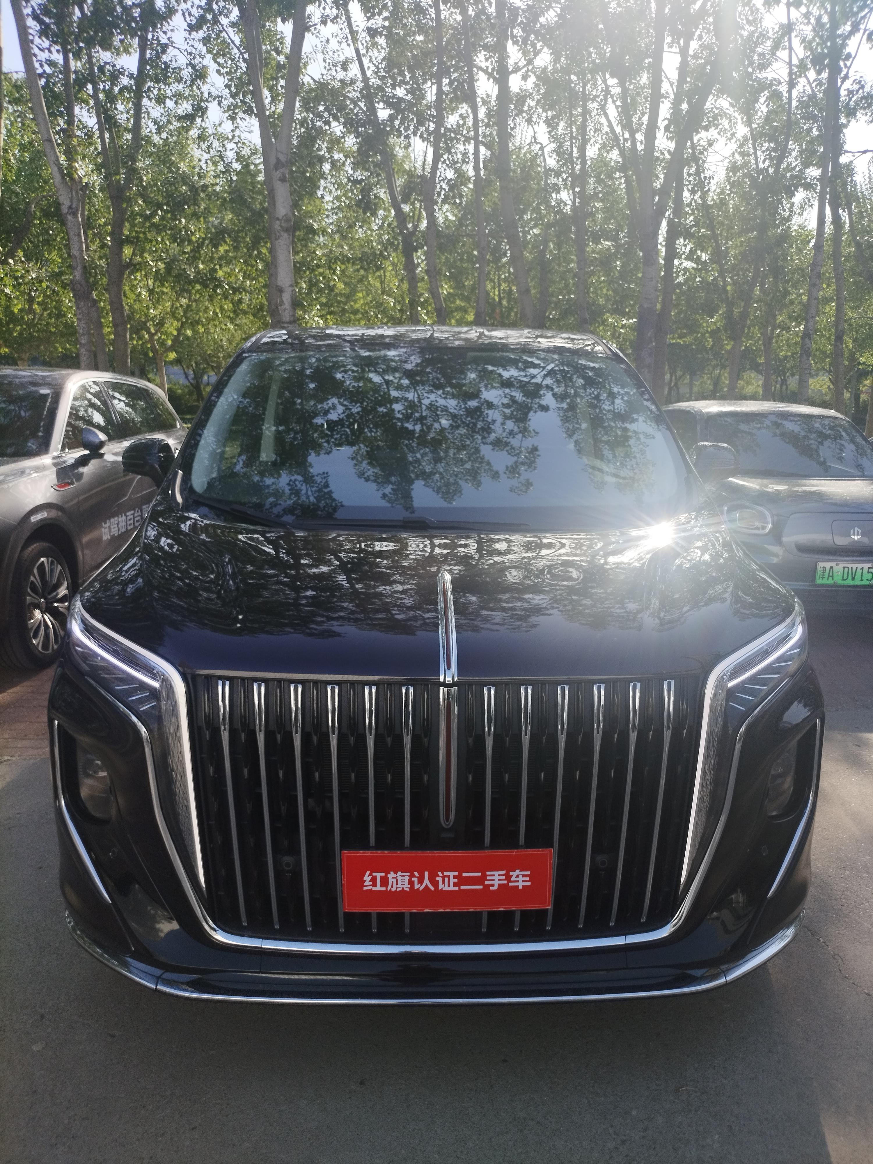 Hongqi HQ9 PHEV 2024 thumb 11