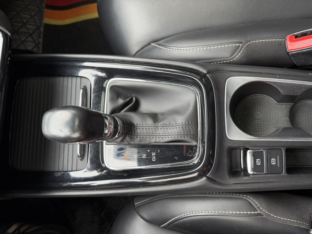 Roewe i5 2020 thumb 12
