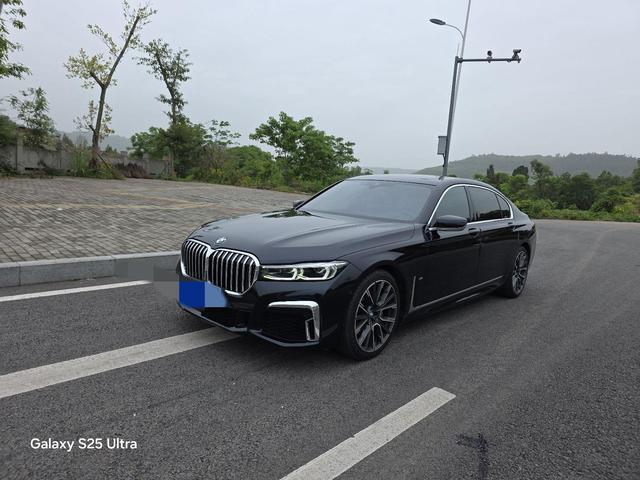 BMW 7 серии 2021 thumb 8