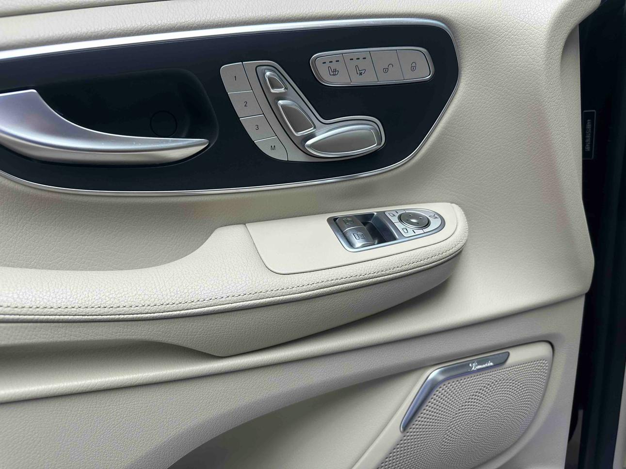 Mercedes-Benz V-Класс 2021 thumb 6