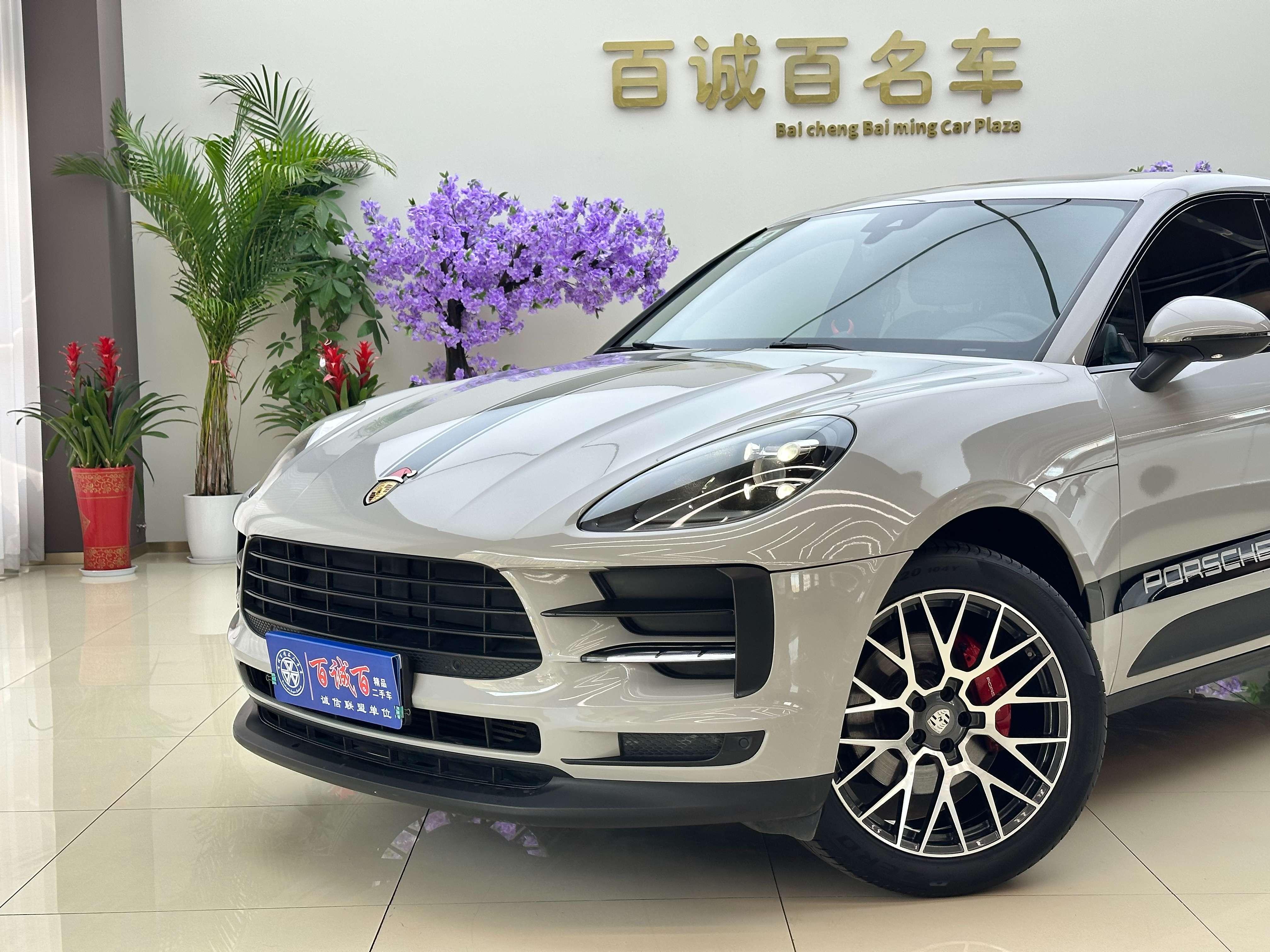 Porsche Macan 2018 thumb 4