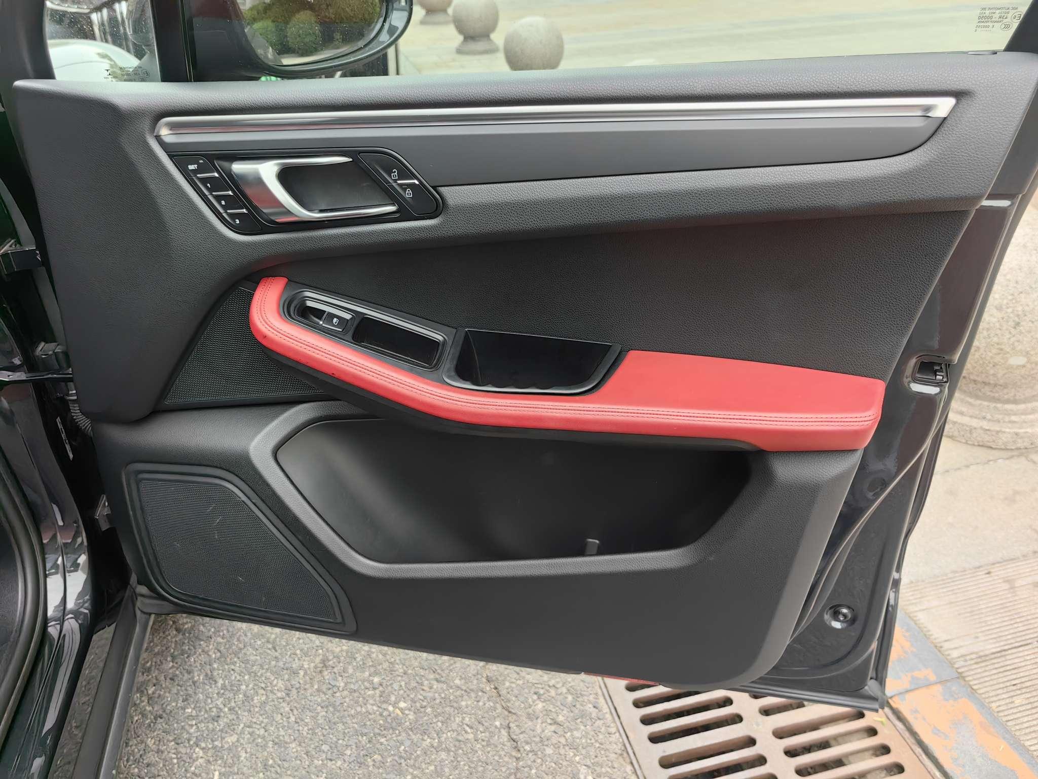 Porsche Macan 2020 thumb 8