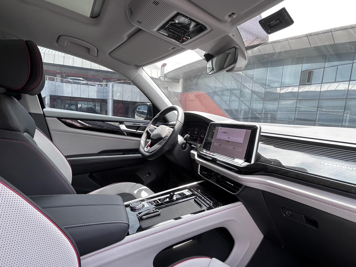 Volkswagen Teramont 2025 thumb 8