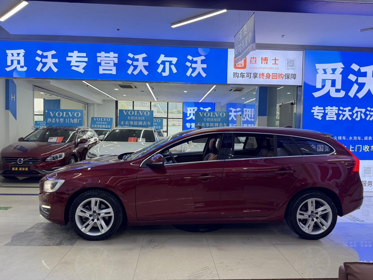 Volvo V60 2015 thumb 2