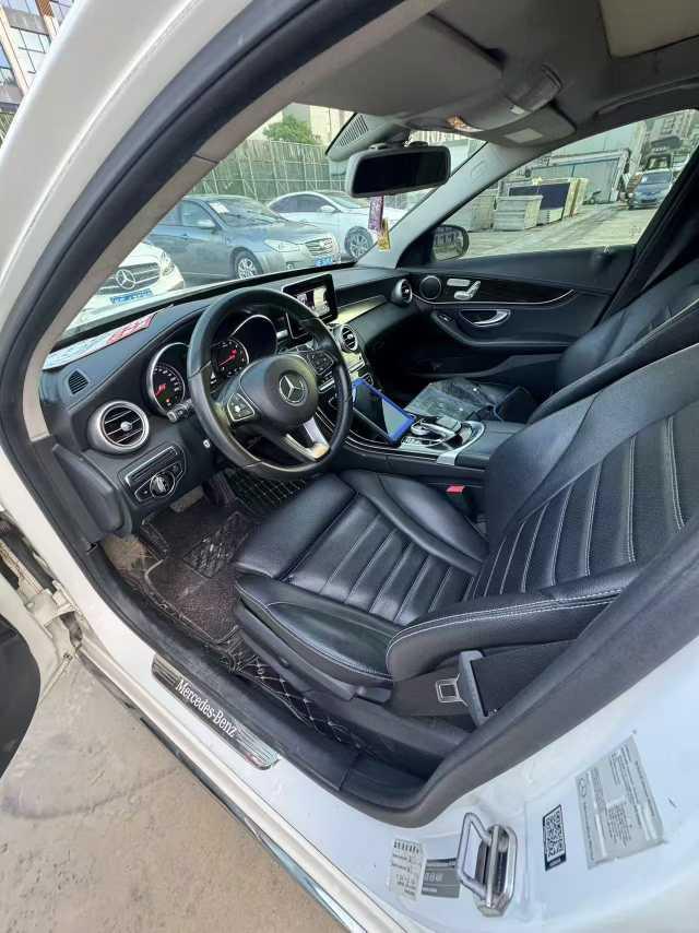 Mercedes-Benz C-Класс 2015 thumb 4
