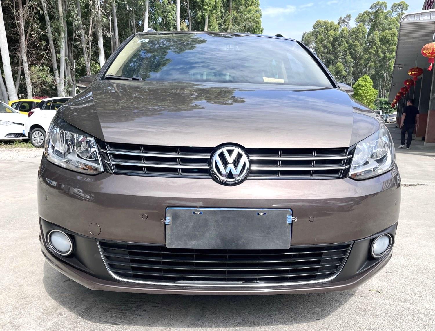 Volkswagen Touran 2013 thumb 9