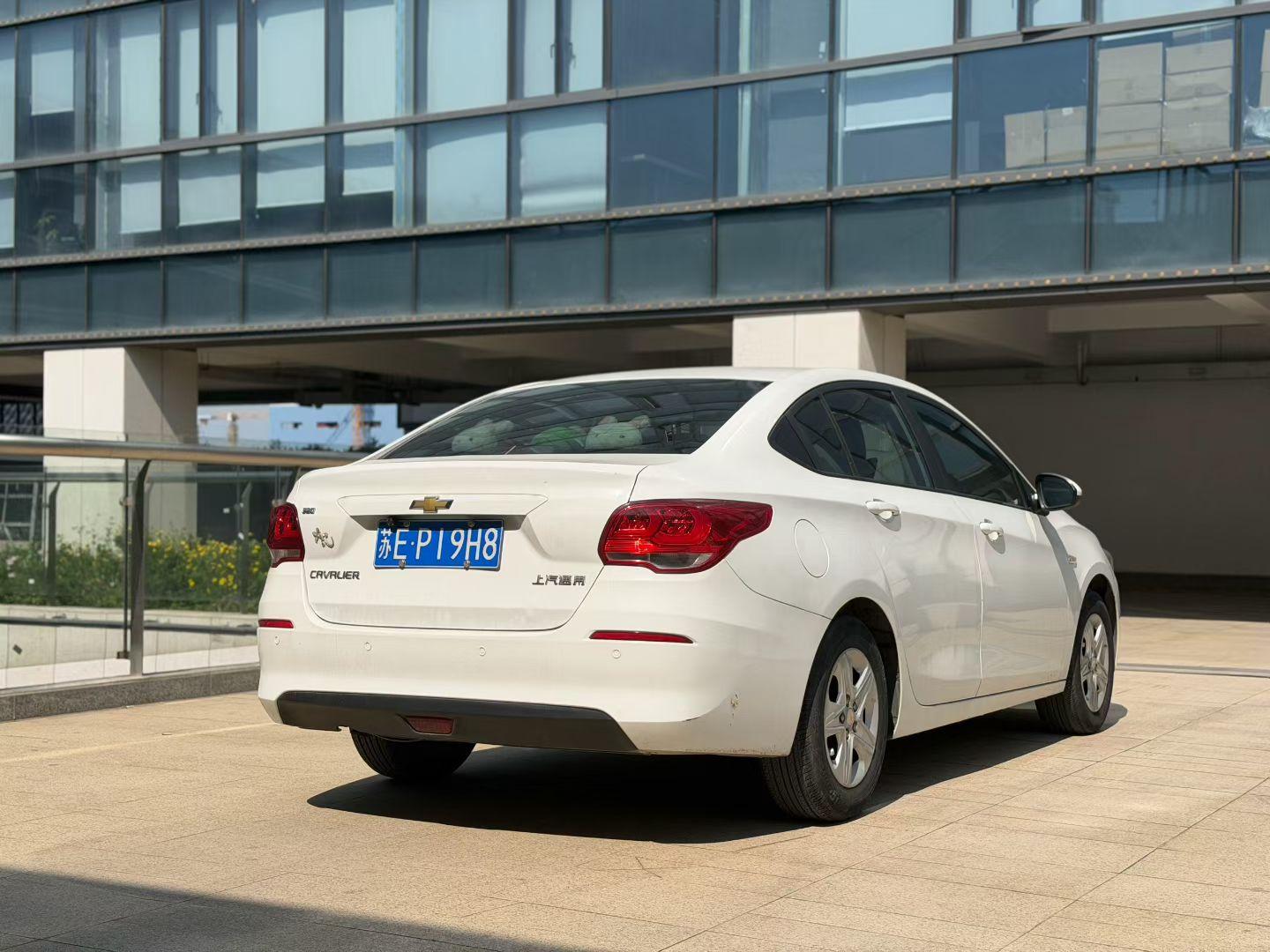 Chevrolet Cavalier 2019 thumb 4