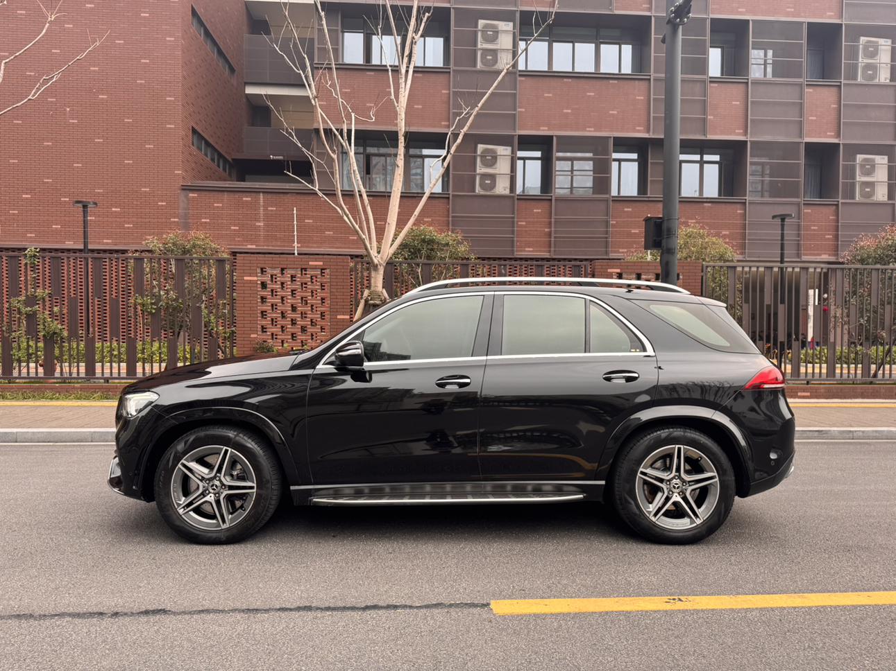 Mercedes-Benz GLE 2020 thumb 10