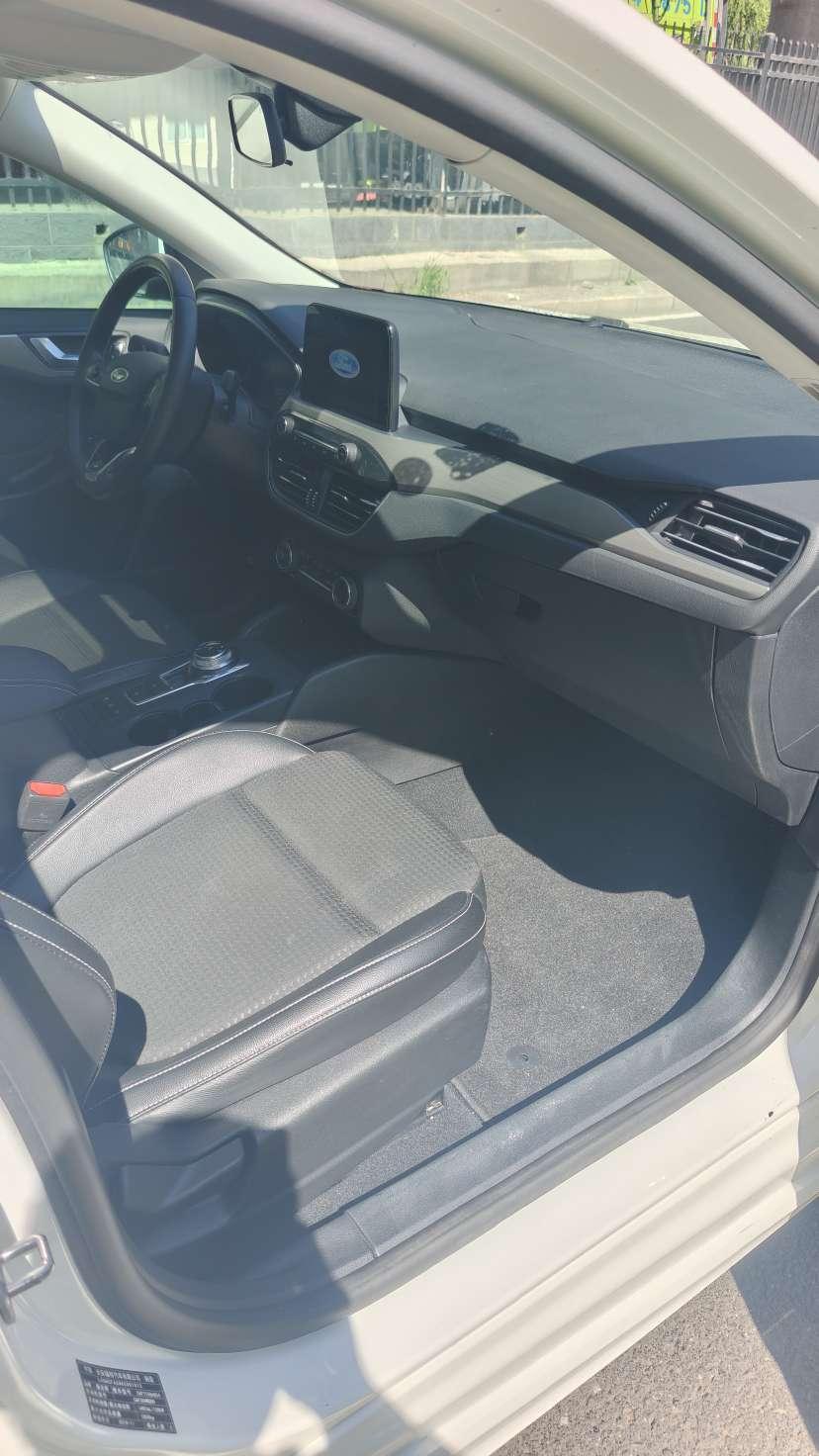 Ford Focus ST 2020 thumb 4