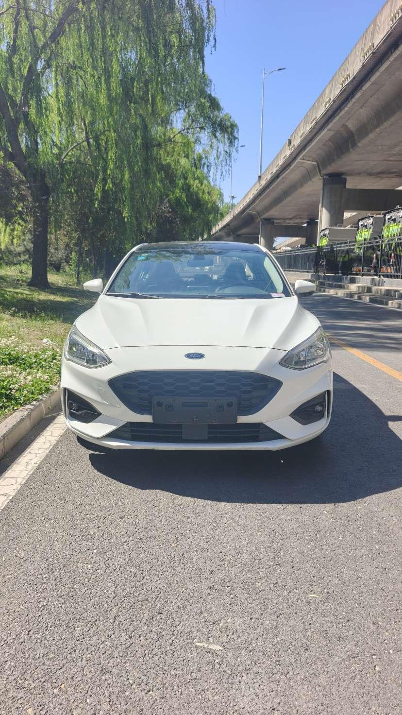 Ford Focus ST 2020 thumb 11