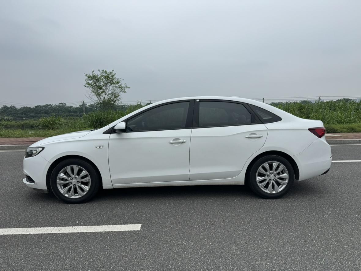 Buick Excelle 2019 thumb 2