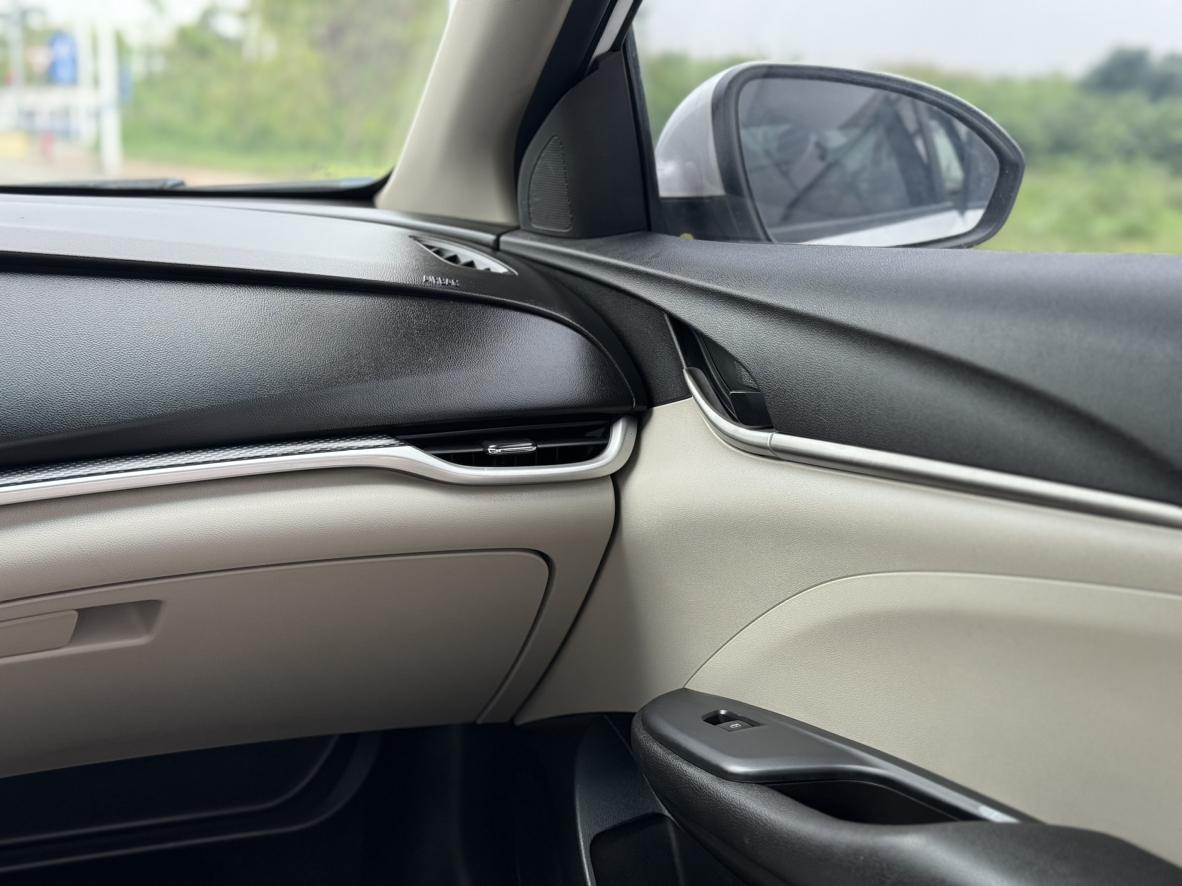 Buick Excelle 2019 thumb 9