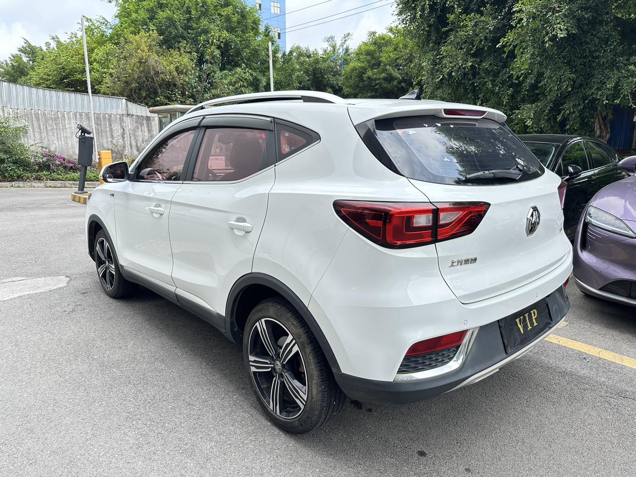 MG ZS 2018 thumb 2