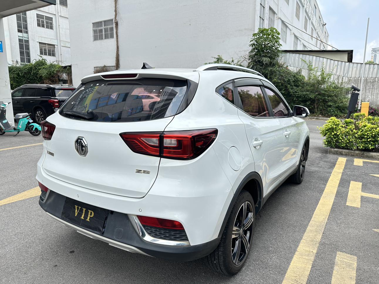 MG ZS 2018 thumb 4