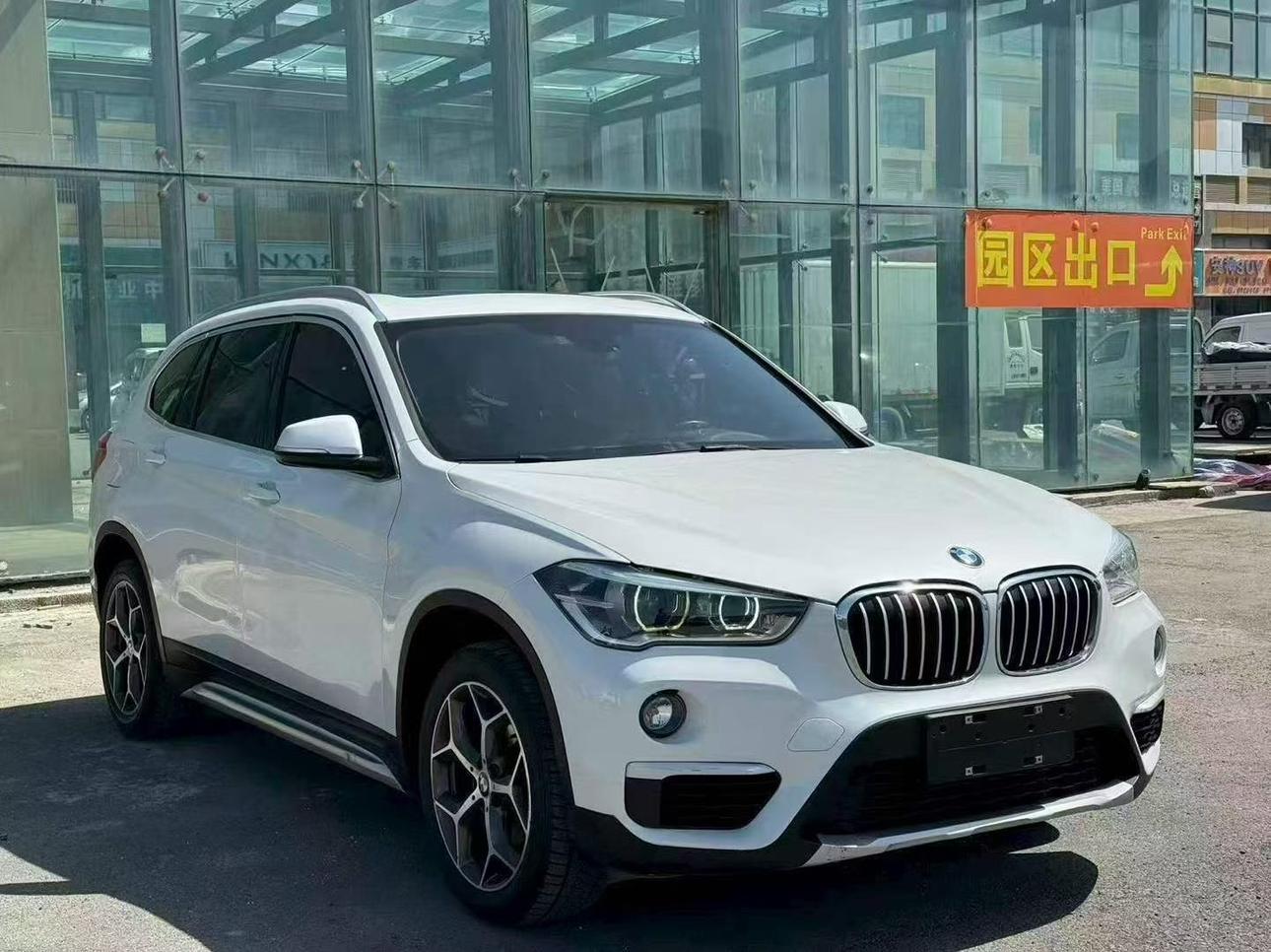 BMW X1 2018 thumb 10