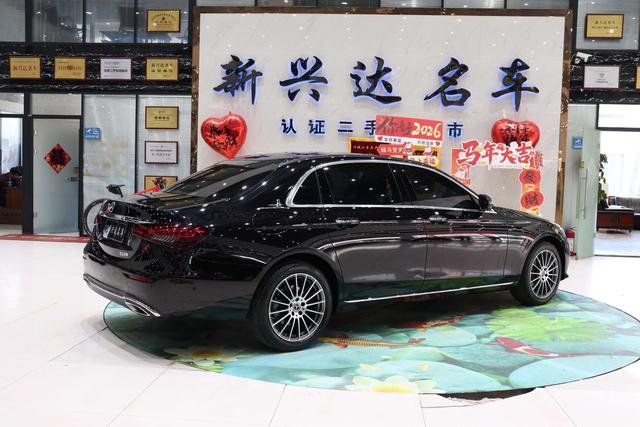 Mercedes-Benz E-Класс 2023 thumb 4