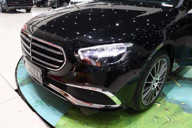 Mercedes-Benz E-Класс 2023 thumb 12