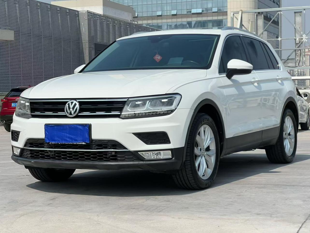Volkswagen Tiguan 2017 thumb 8