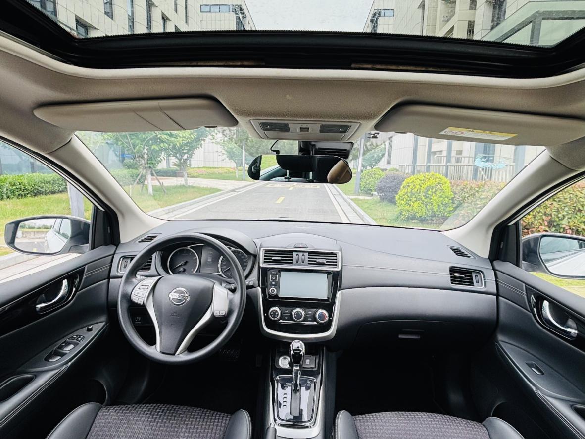 Nissan Tiida 2016 thumb 6