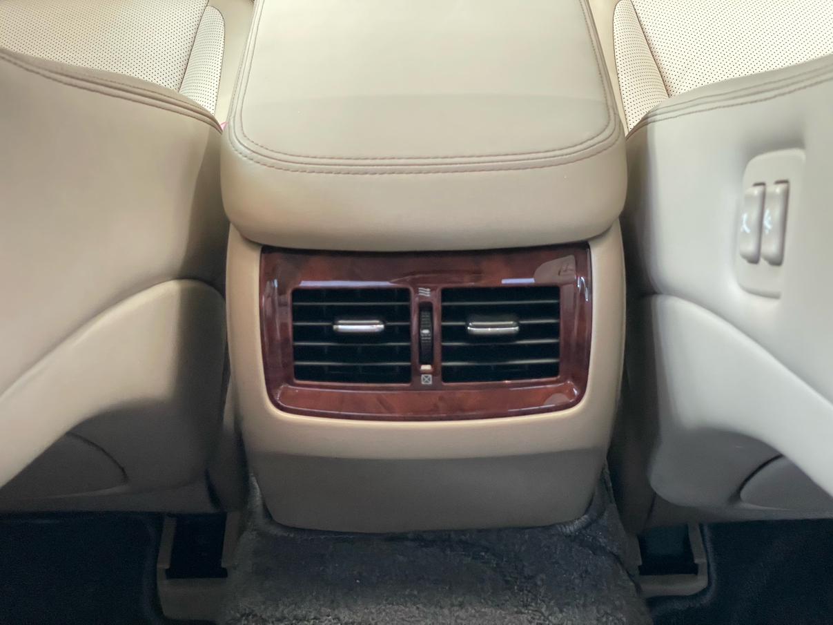 Toyota Crown 2012 thumb 8
