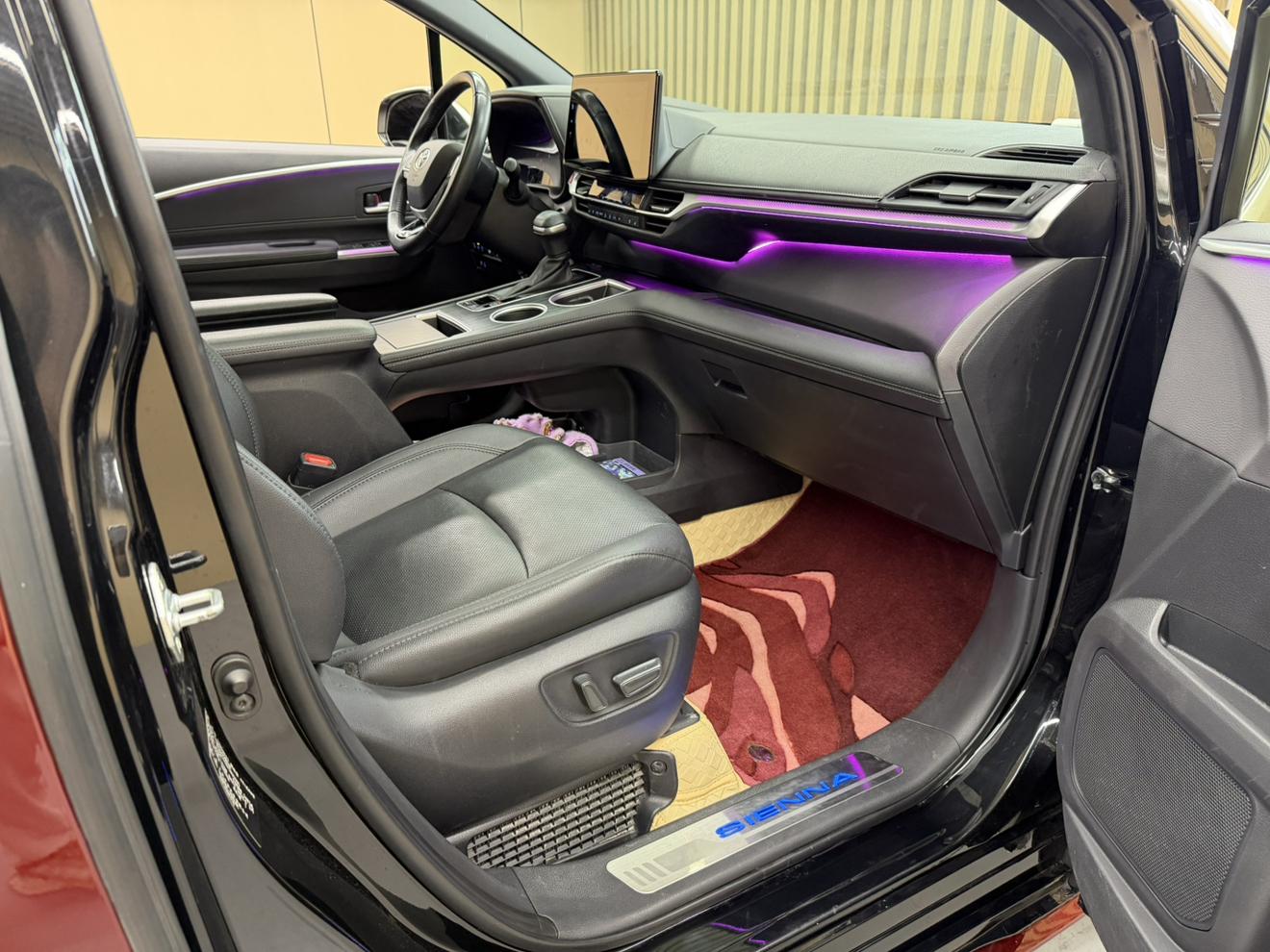 Toyota Sienna 2023 thumb 7