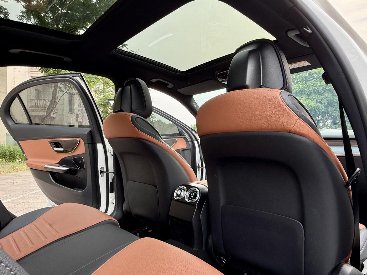 Mercedes-Benz C-Класс 2023 thumb 7