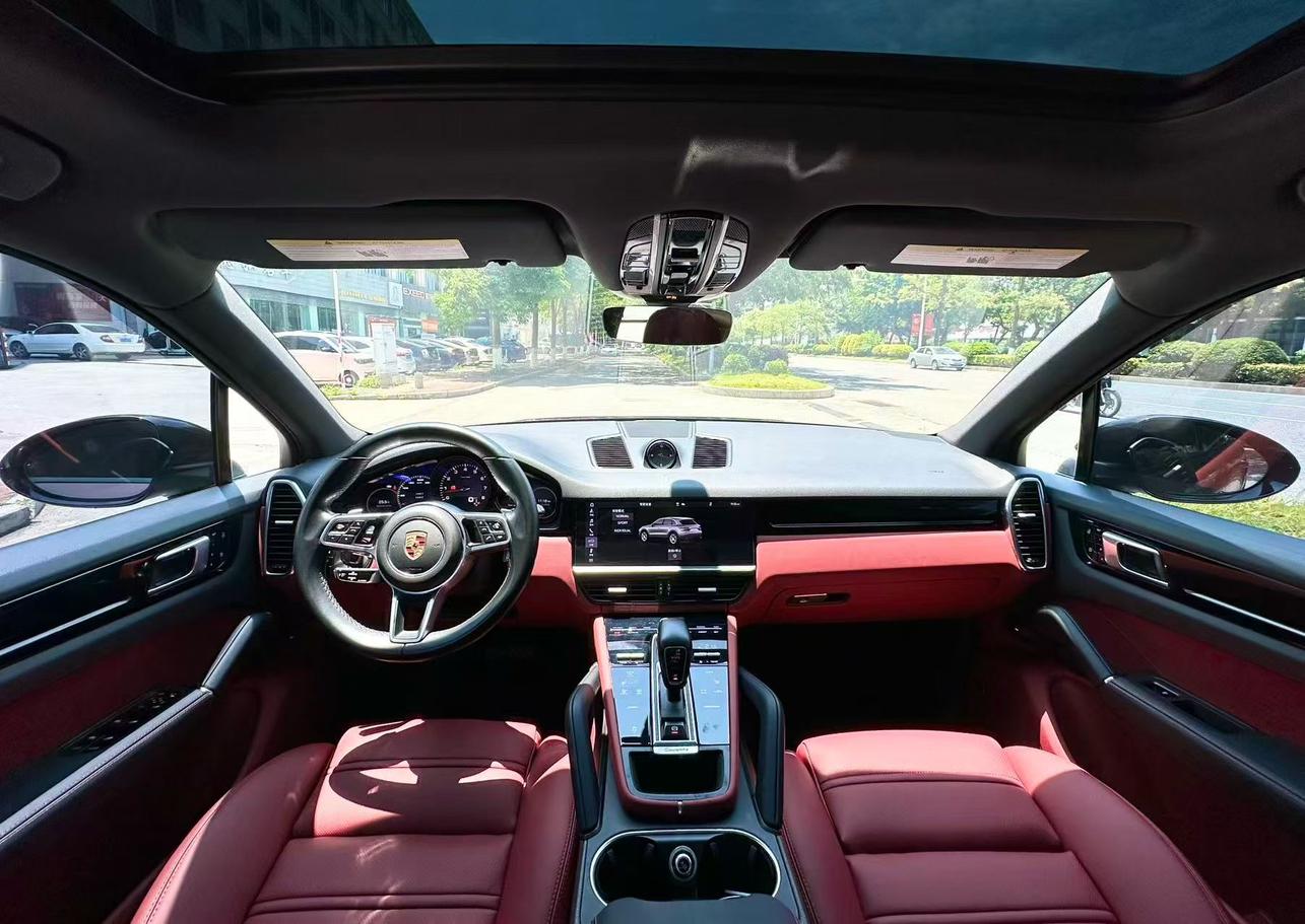 Porsche Cayenne 2019 thumb 4