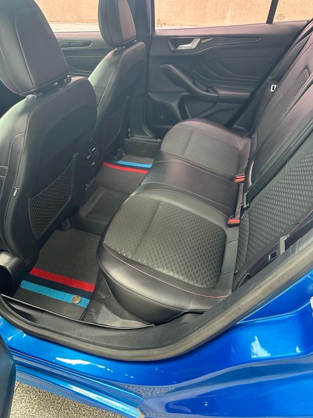 Ford Focus ST 2020 thumb 7