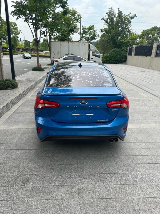 Ford Focus ST 2020 thumb 12