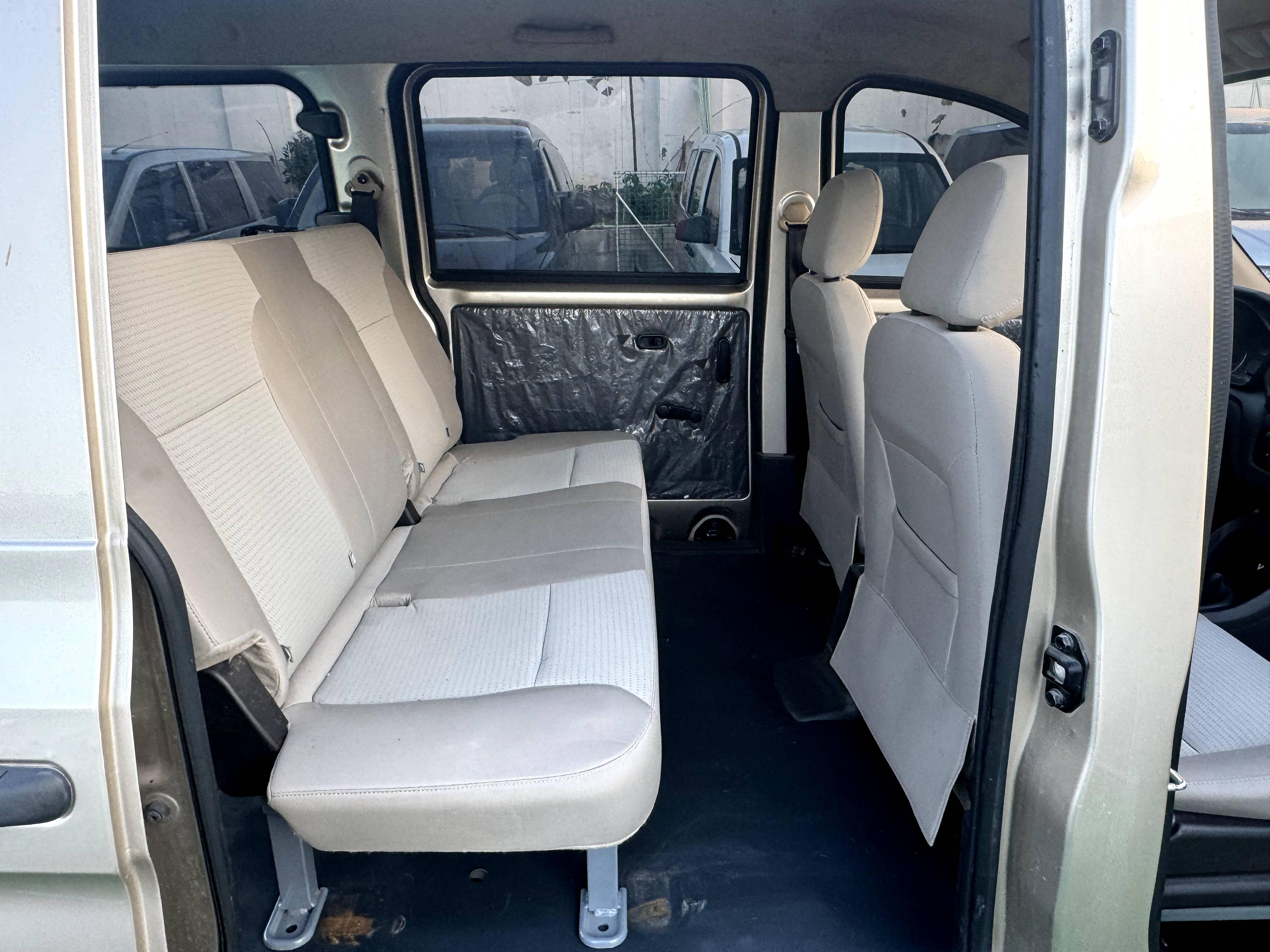 Wuling Hong Guang V 2021 thumb 9