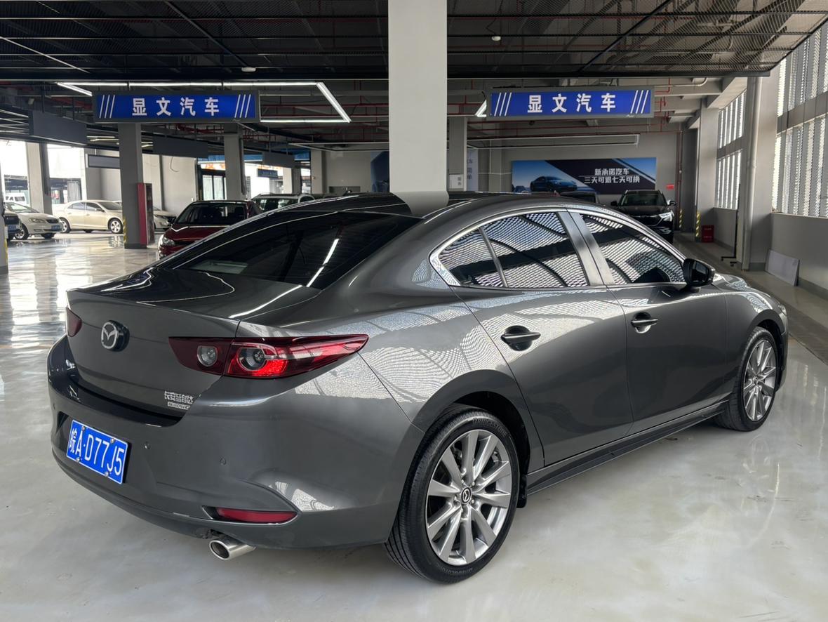 Mazda 3 2022 thumb 5