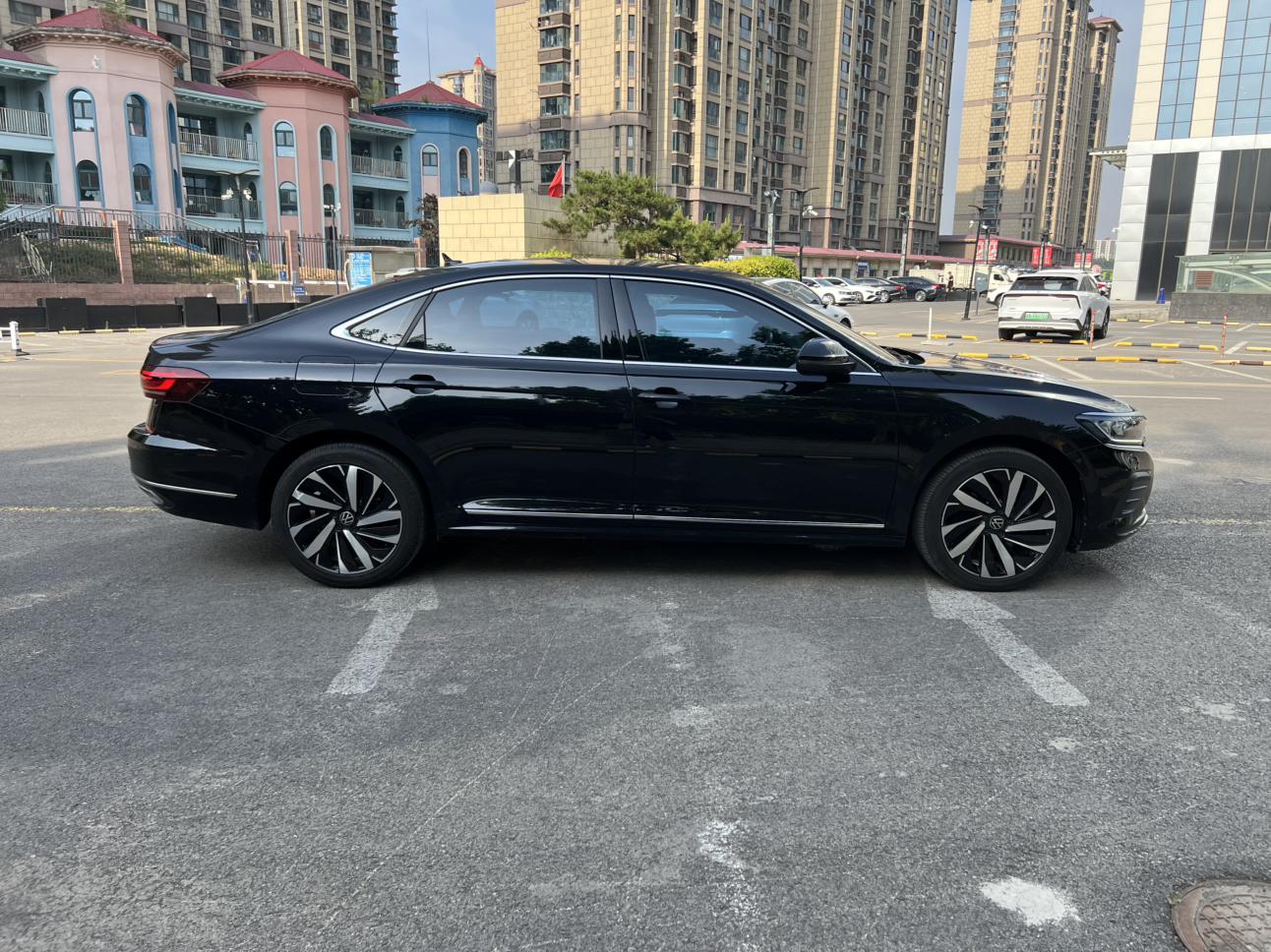 Volkswagen Passat (North America and China) 2024 thumb 6