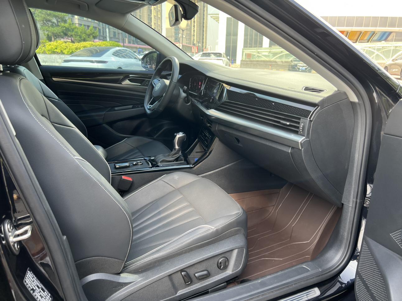 Volkswagen Passat (North America and China) 2024 thumb 10