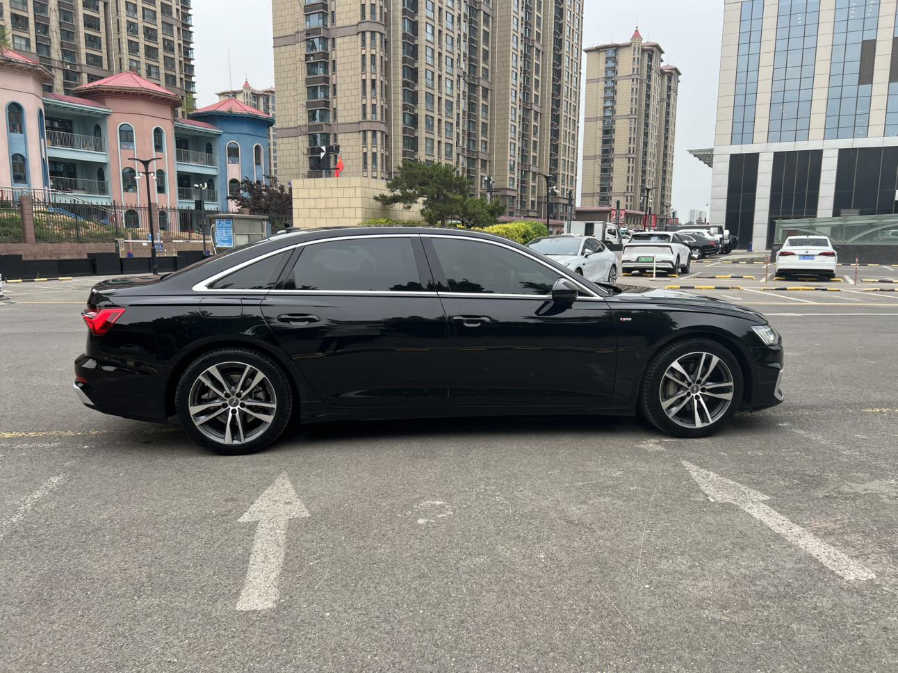Audi A6 2021 thumb 6