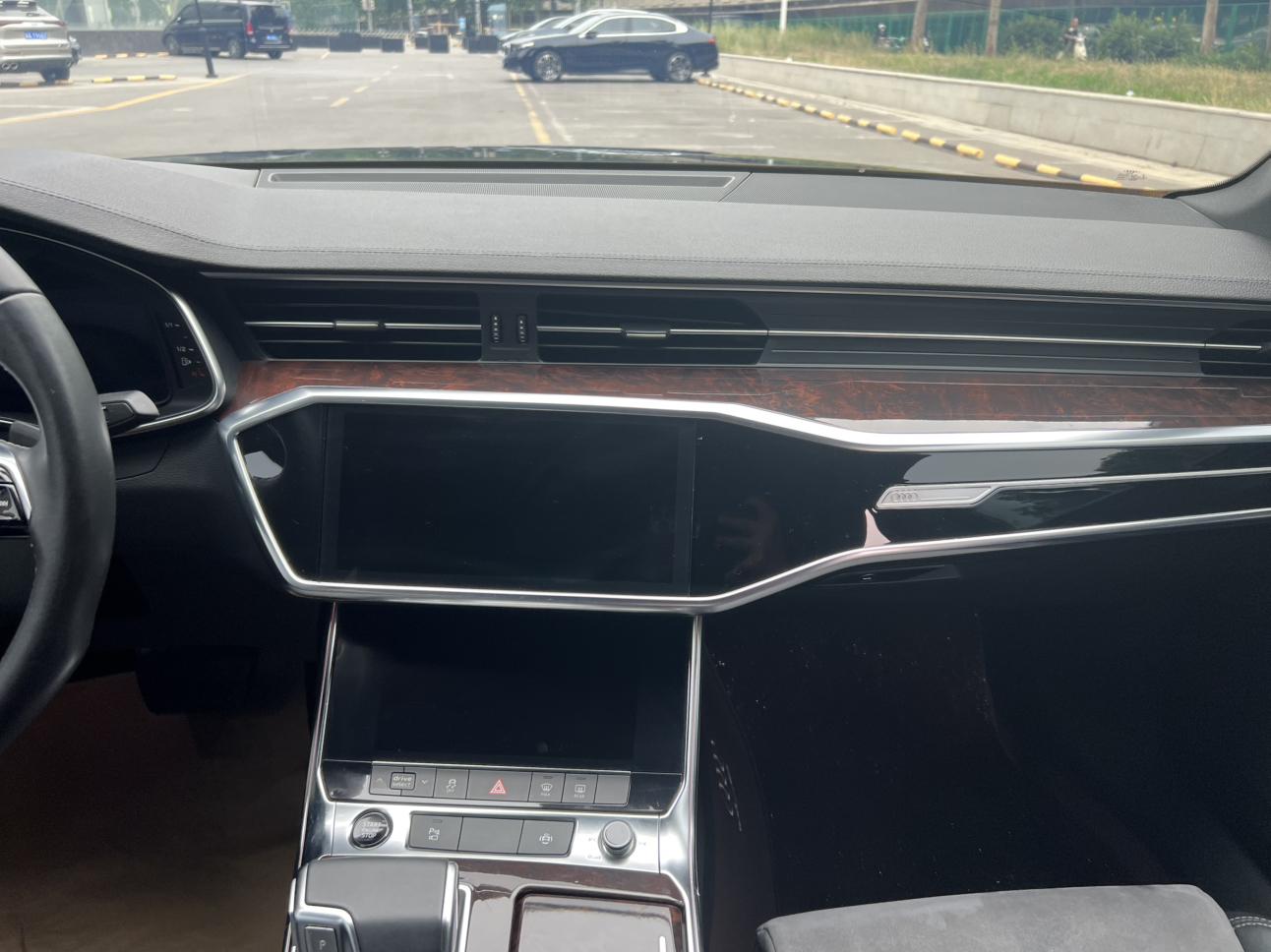Audi A6 2021 thumb 9