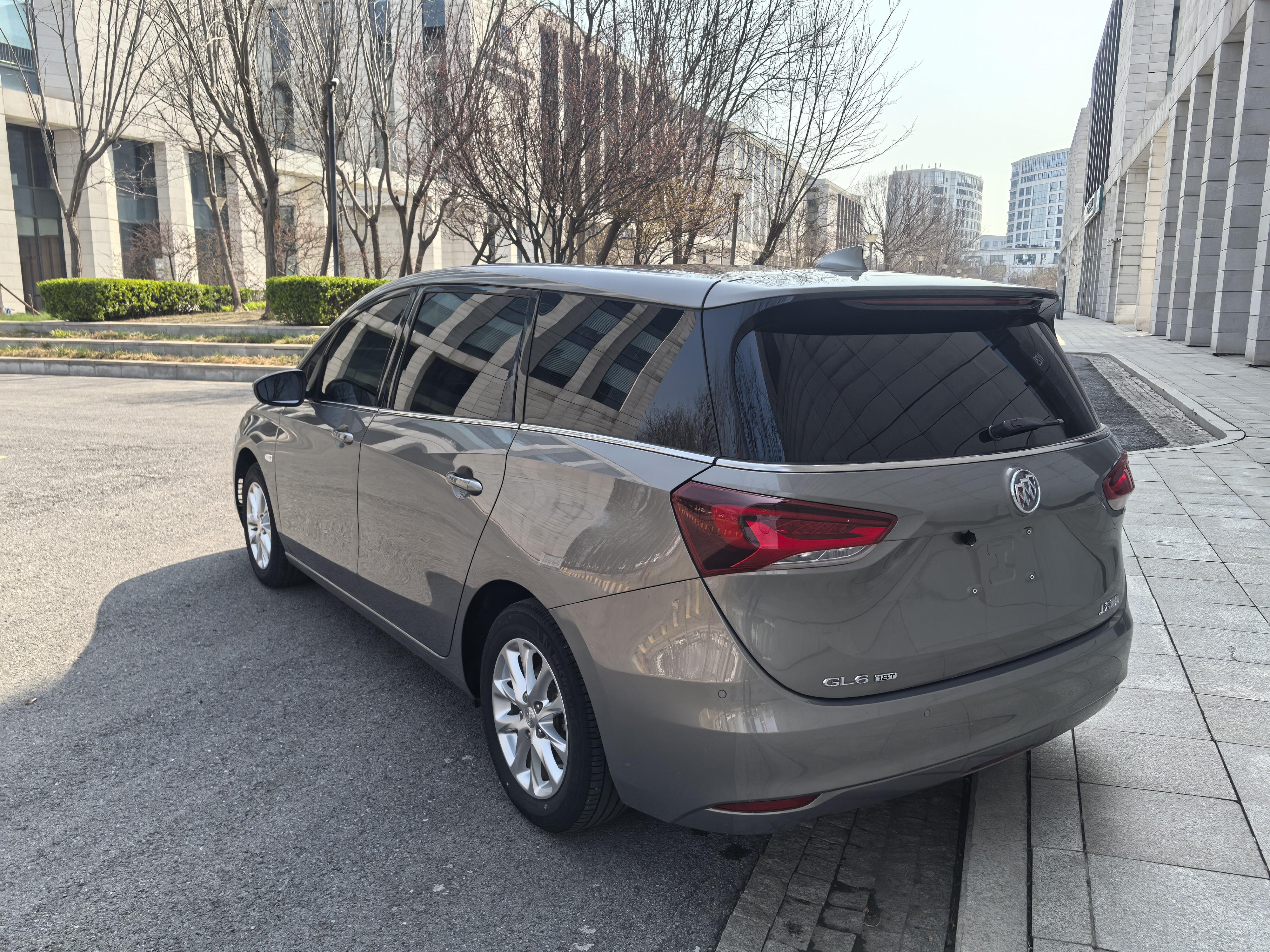 Buick GL6 2019 thumb 3