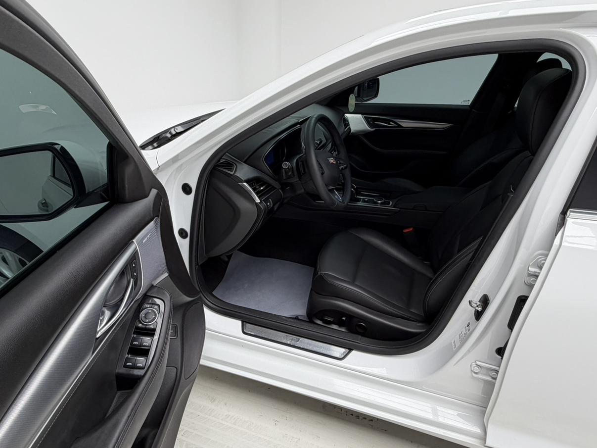 Cadillac CT5 2022 thumb 10