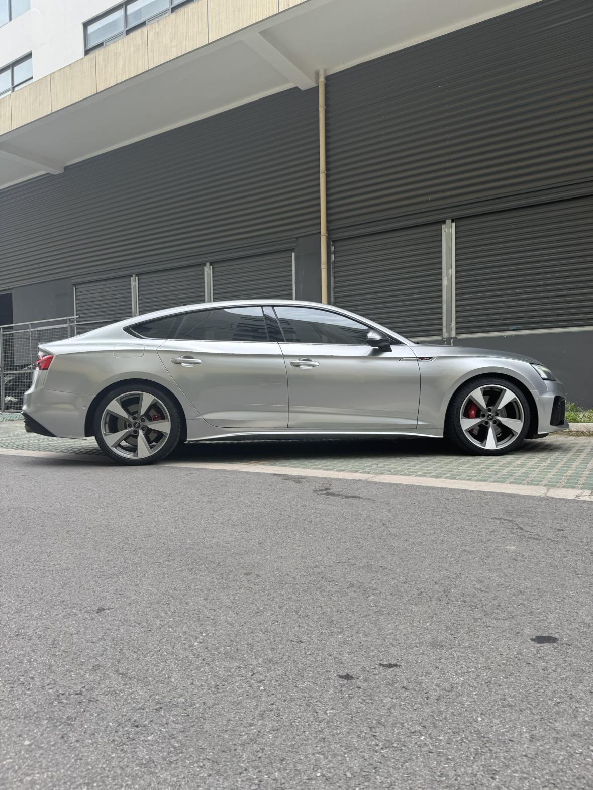 Audi S5 2021 thumb 5