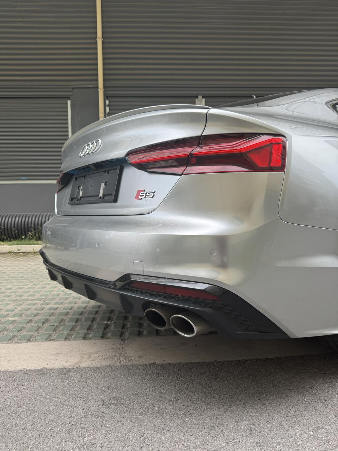 Audi S5 2021 thumb 8