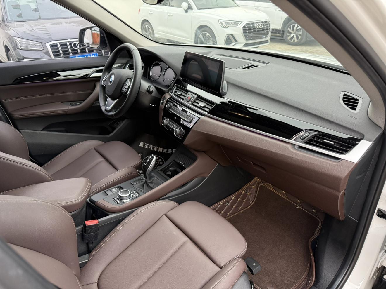 BMW X1 2021 thumb 9