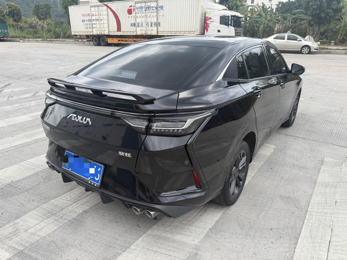 Dongfeng Aeolus Yixuan 2023 thumb 4