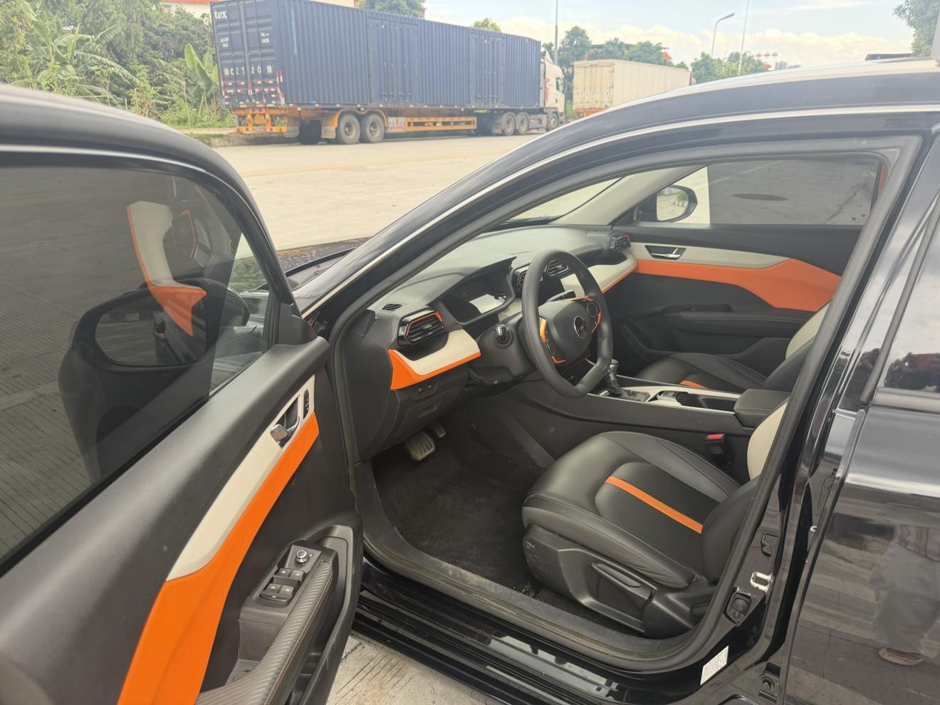 Dongfeng Aeolus Yixuan 2023 thumb 6