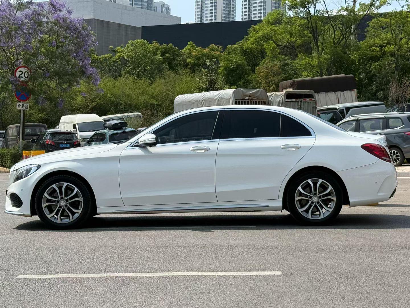 Mercedes-Benz C-Класс 2015 thumb 10