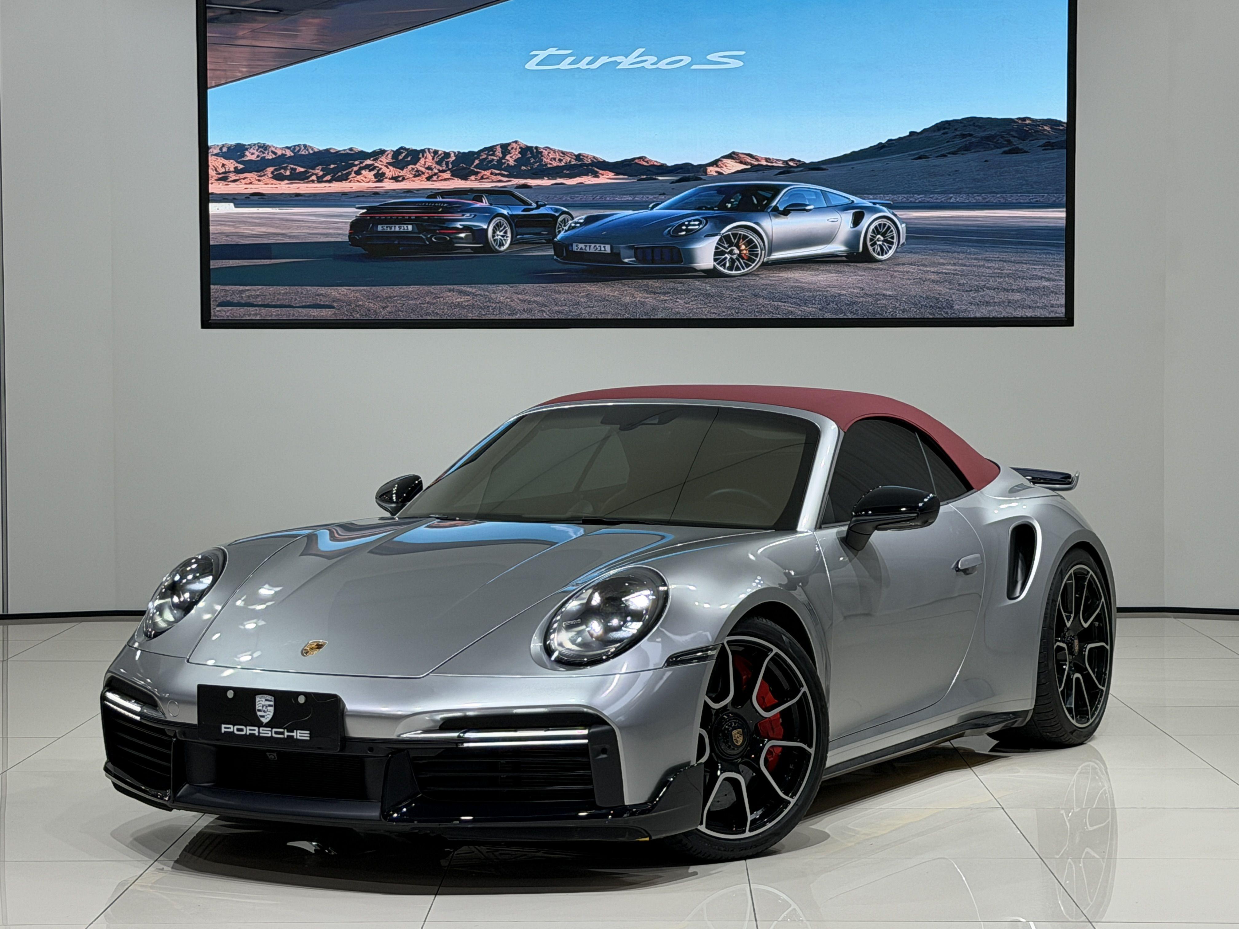 Porsche 911 2023 thumb 8