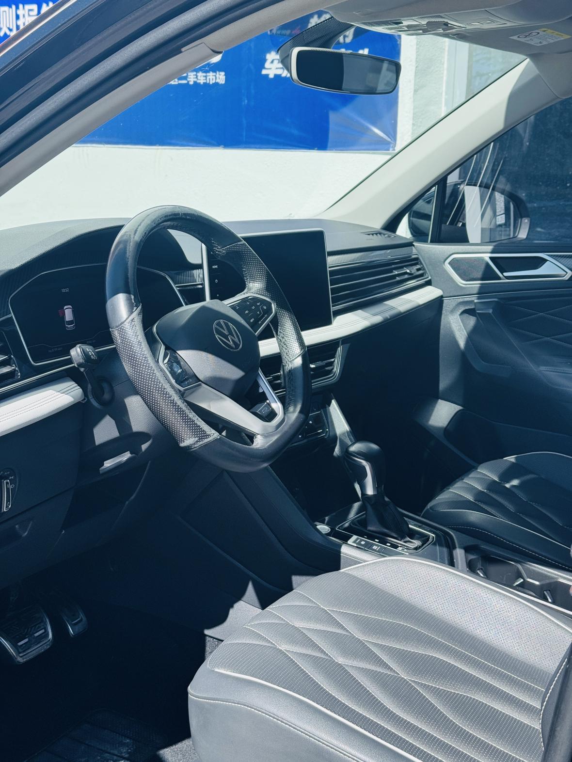 Volkswagen Tiguan 2022 thumb 5