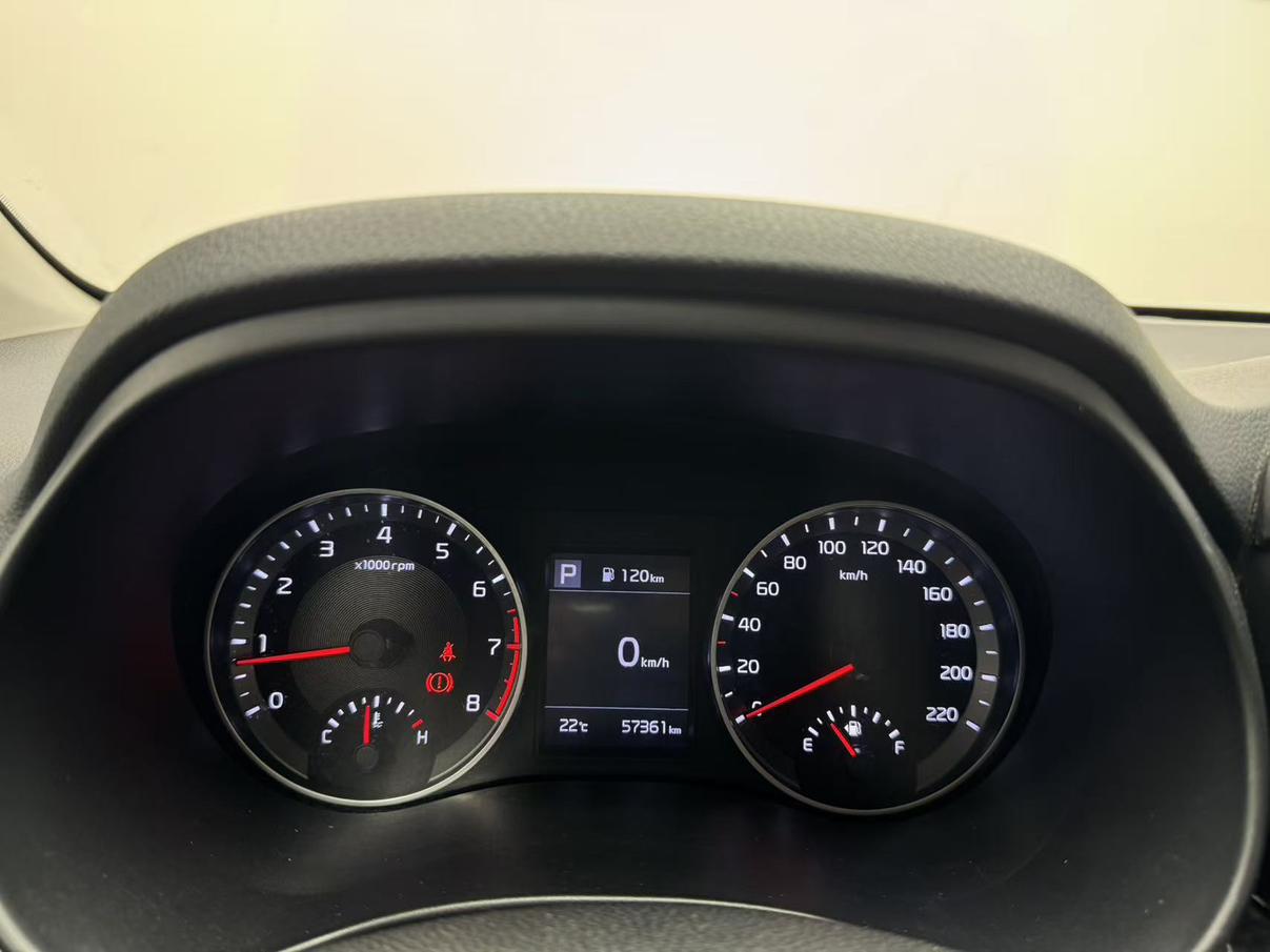 Kia Stonic 2019 thumb 8