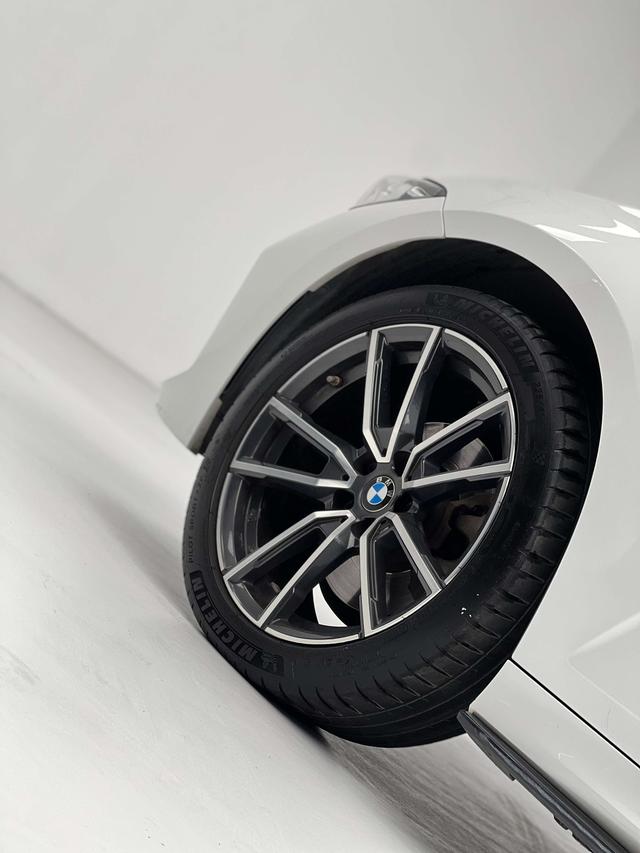 BMW 3 серии 2023 thumb 5